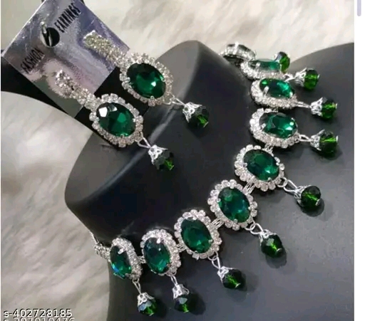Allure Glittering Jewellery Sets*