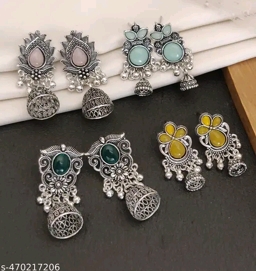 Name:*Classy Earrings & Studs*
Base Metal: Alloy
