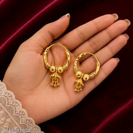 Fashionable Earrings & Studs*